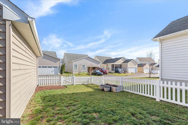 301 ADELAIDE DR, Milton, DE 19968