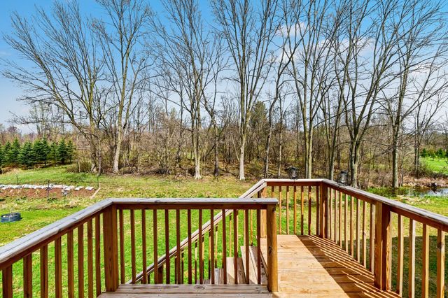 375 N Tannenbaum Trail NE, Cedar Springs, MI 49319