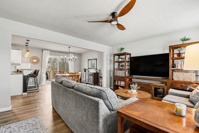 375 N Tannenbaum Trail NE, Cedar Springs, MI 49319