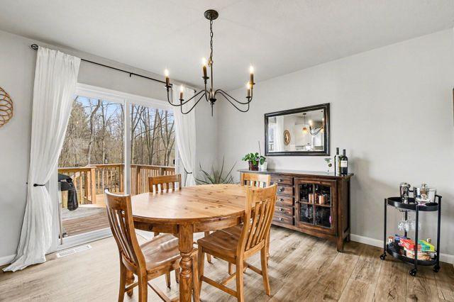 375 N Tannenbaum Trail NE, Cedar Springs, MI 49319