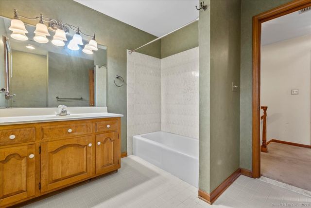 501 Radmere Road, Cheshire, CT 06410