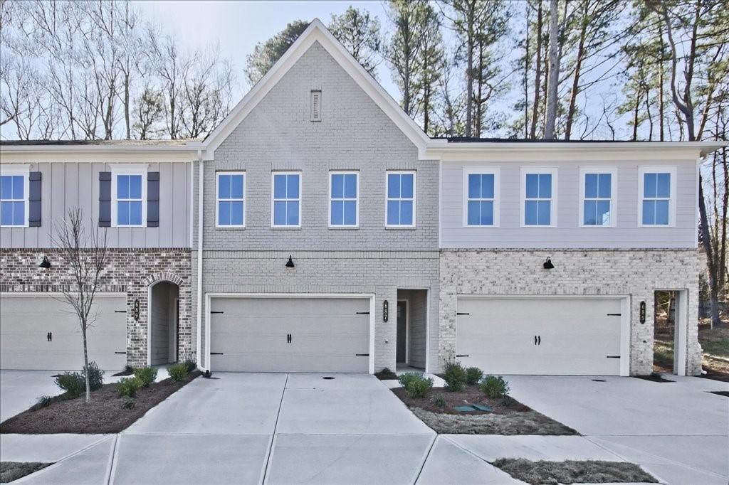 687 Sunstone Lane, Lawrenceville, GA 30043