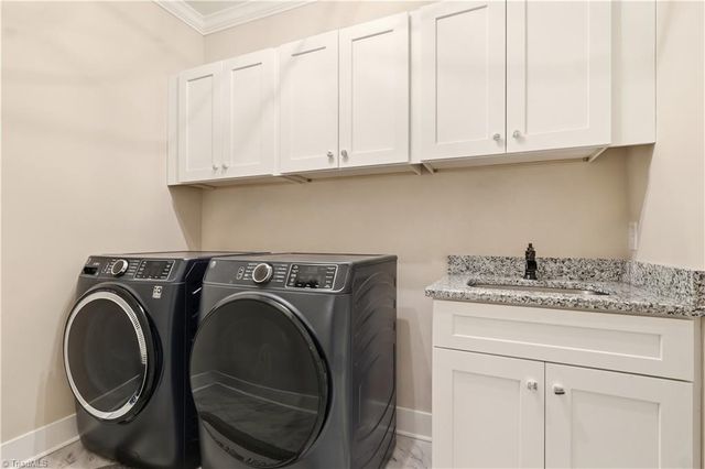 163 Meeting House Lane, Advance, NC 27006