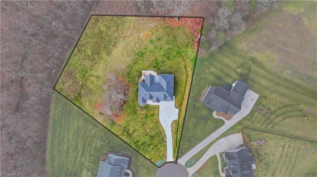 163 Meeting House Lane, Advance, NC 27006