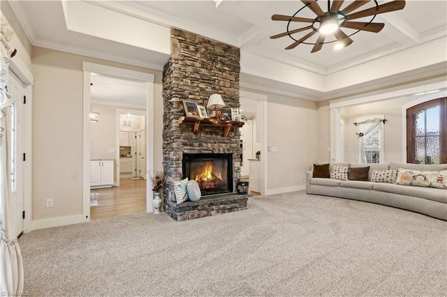 163 Meeting House Lane, Advance, NC 27006