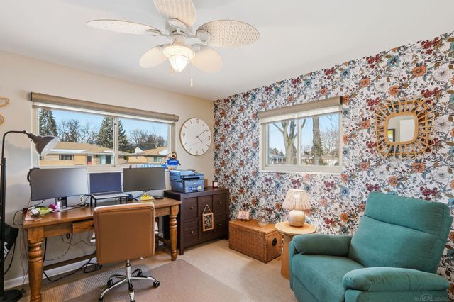 31467 Wellston Drive, Warren, MI 48093