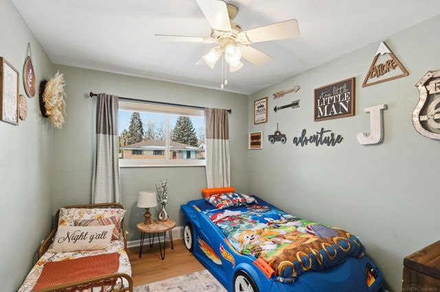 31467 Wellston Drive, Warren, MI 48093