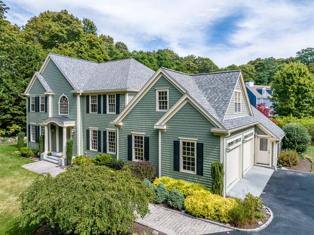 5 Pine Street, Sandwich, MA 02563