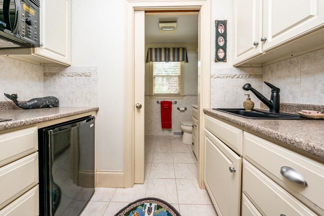 5 Pine Street, Sandwich, MA 02563