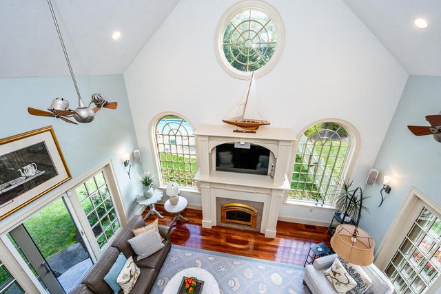 5 Pine Street, Sandwich, MA 02563