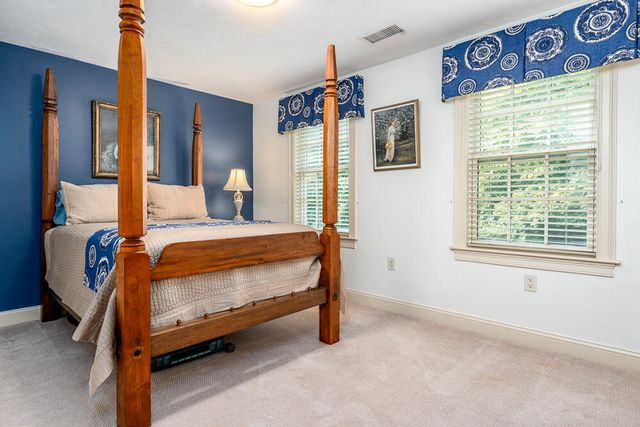 5 Pine Street, Sandwich, MA 02563