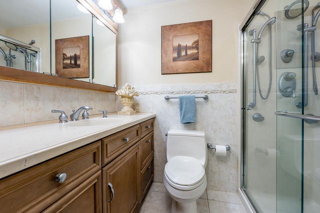5 Pine Street, Sandwich, MA 02563