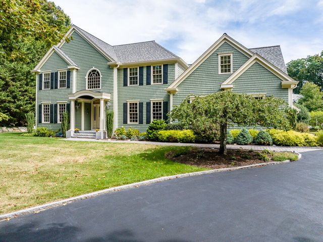 5 Pine Street, Sandwich, MA 02563