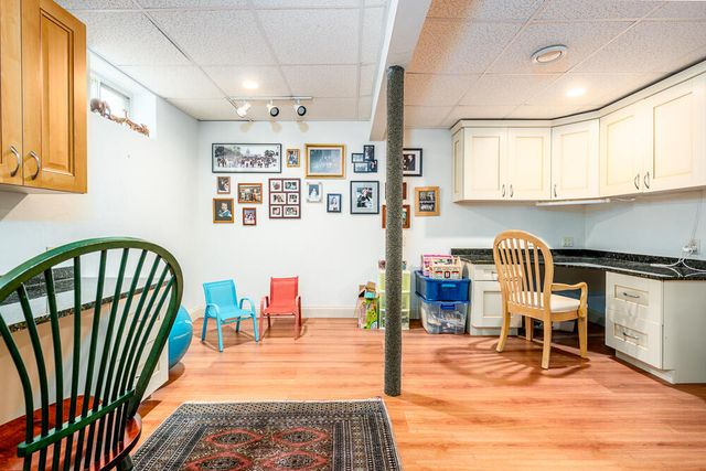 5 Pine Street, Sandwich, MA 02563