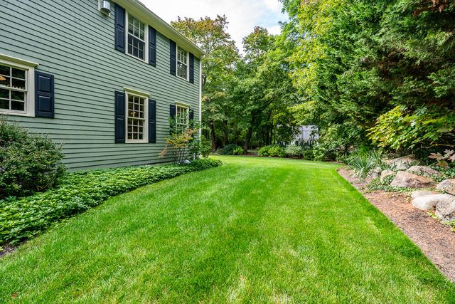 5 Pine Street, Sandwich, MA 02563