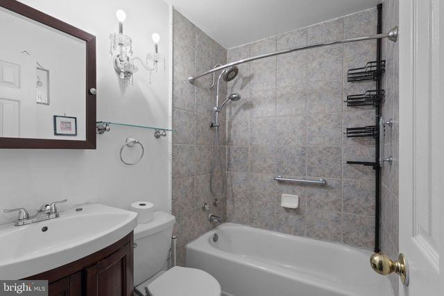 801 CULPEPER ST, Fredericksburg, VA 22405