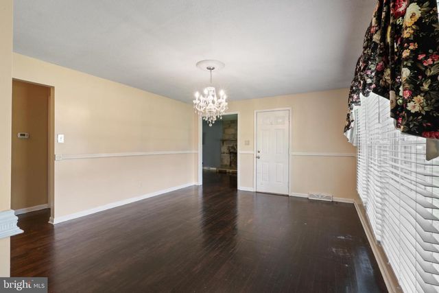 801 CULPEPER ST, Fredericksburg, VA 22405