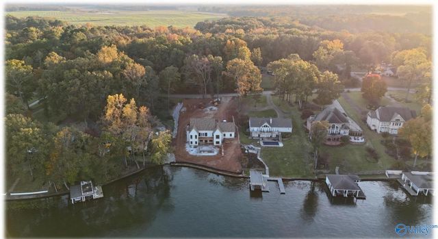 Lot 8 Donnegan Cove, Muscle Shoals, AL 35661