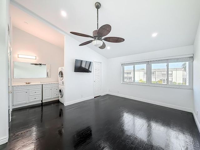 129 Lehane Terrace 137, North Palm Beach, FL 33408