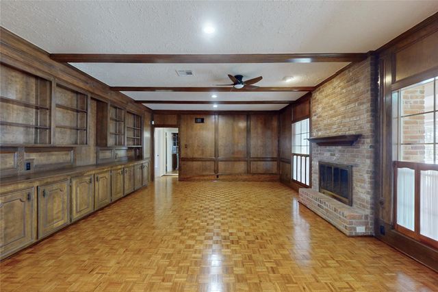 2218 River Falls Drive, Houston, TX 77339