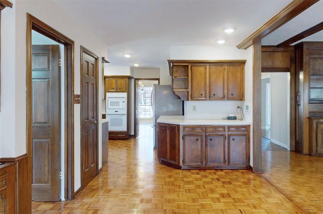 2218 River Falls Drive, Houston, TX 77339