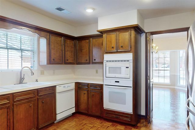 2218 River Falls Drive, Houston, TX 77339