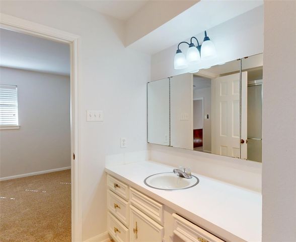 2218 River Falls Drive, Houston, TX 77339