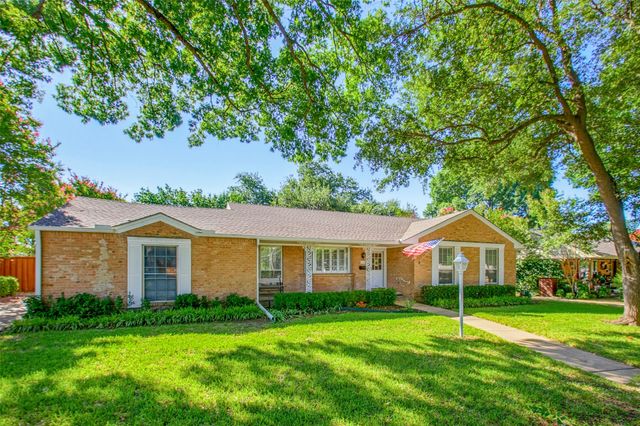 200 N Weatherred Drive, Richardson, TX 75080