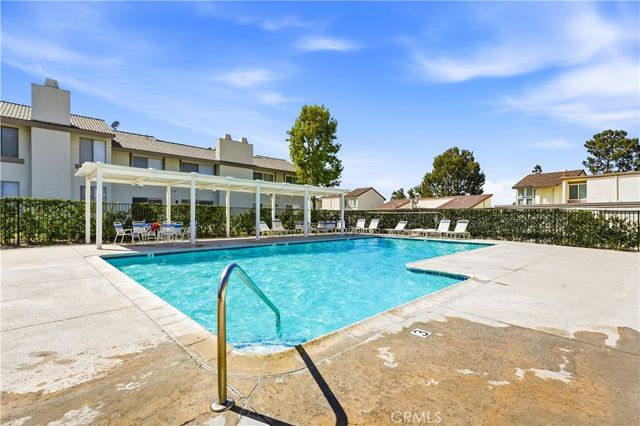 5504 E Vista Del Rio, Anaheim, CA 92807