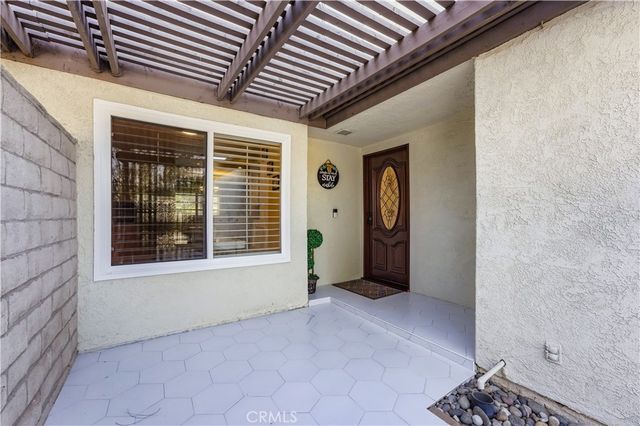 5504 E Vista Del Rio, Anaheim, CA 92807