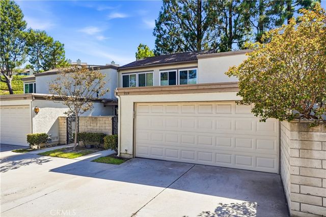 5504 E Vista Del Rio, Anaheim, CA 92807