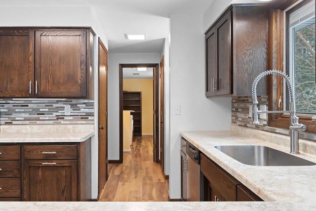 2560 ST STEVEN COURT, Green Bay, WI 54304