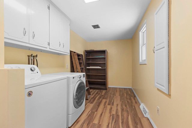 2560 ST STEVEN COURT, Green Bay, WI 54304