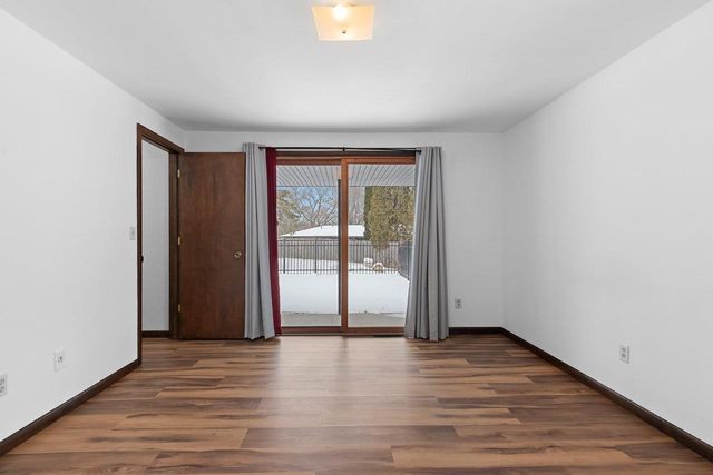 2560 ST STEVEN COURT, Green Bay, WI 54304