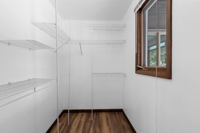 2560 ST STEVEN COURT, Green Bay, WI 54304