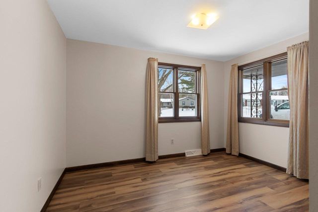 2560 ST STEVEN COURT, Green Bay, WI 54304