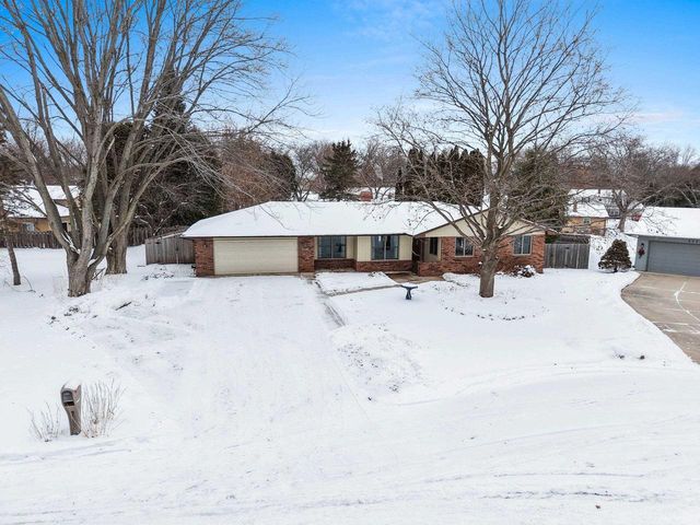 2560 ST STEVEN COURT, Green Bay, WI 54304