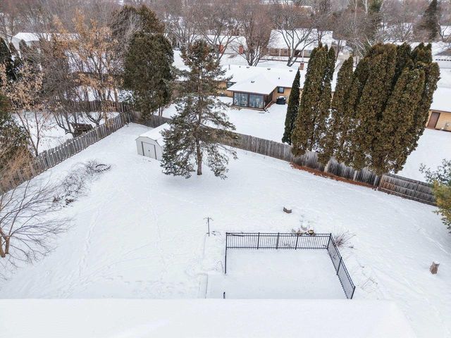 2560 ST STEVEN COURT, Green Bay, WI 54304