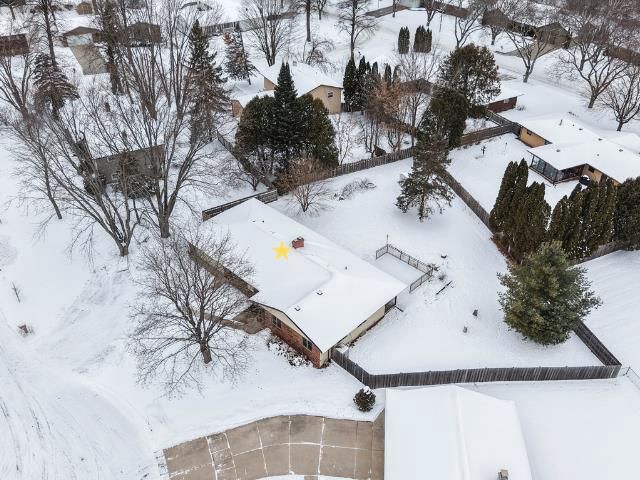 2560 ST STEVEN COURT, Green Bay, WI 54304