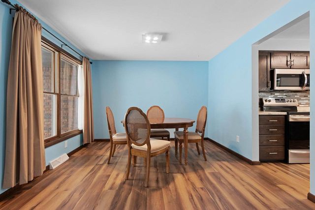 2560 ST STEVEN COURT, Green Bay, WI 54304