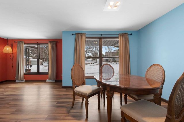 2560 ST STEVEN COURT, Green Bay, WI 54304