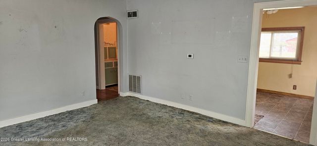 3220 W Miller Road, Lansing, MI 48911