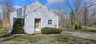 3220 W Miller Road, Lansing, MI 48911