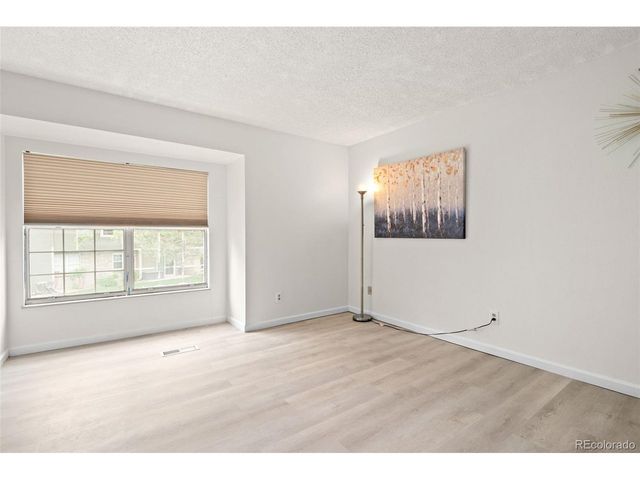 3407 S Ammons St 20-6, Lakewood, CO 80227