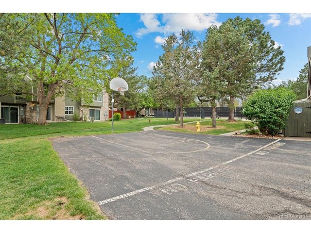 3407 S Ammons St 20-6, Lakewood, CO 80227
