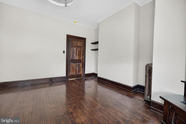 5452 CATHARINE ST, Philadelphia, PA 19143