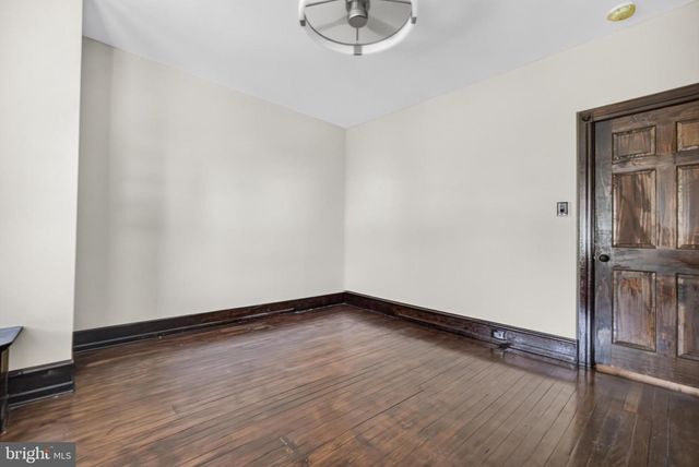5452 CATHARINE ST, Philadelphia, PA 19143
