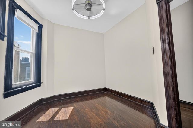 5452 CATHARINE ST, Philadelphia, PA 19143
