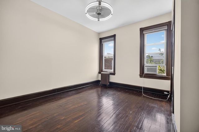 5452 CATHARINE ST, Philadelphia, PA 19143