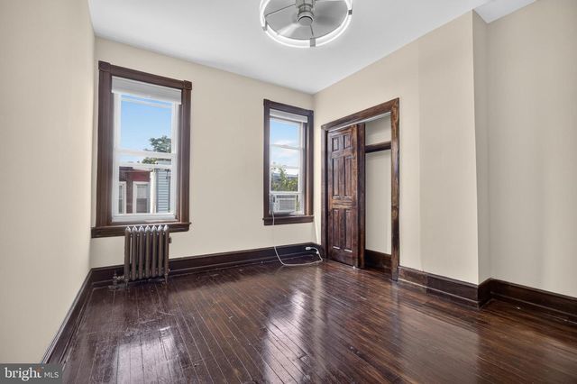 5452 CATHARINE ST, Philadelphia, PA 19143
